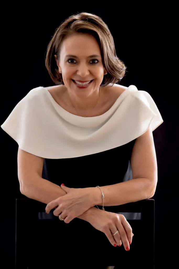 Luisa Altamirano